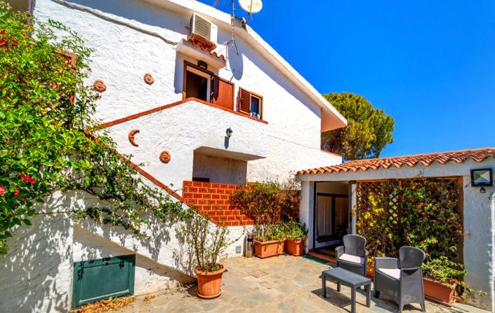 Image No.3-4 Bed House for sale