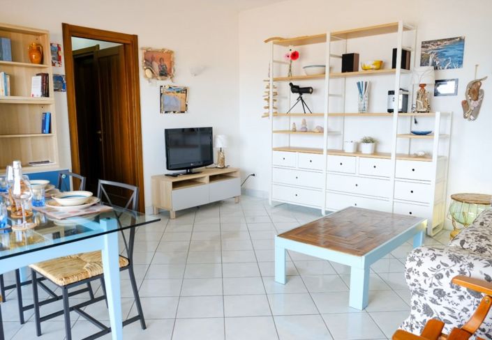 Image No.24-2 Bed Apartment for sale