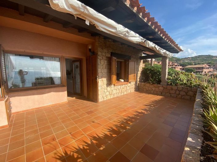 Image No.4-2 Bed House for sale