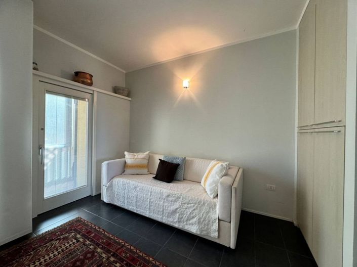 Image No.18-1 Bed Apartment for sale