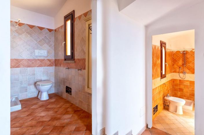 Image No.16-2 Bed House for sale