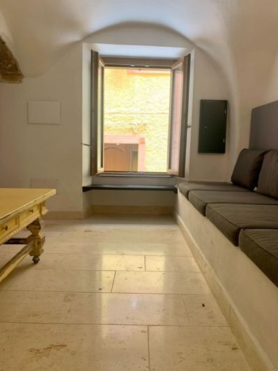 Image No.11-3 Bed House for sale