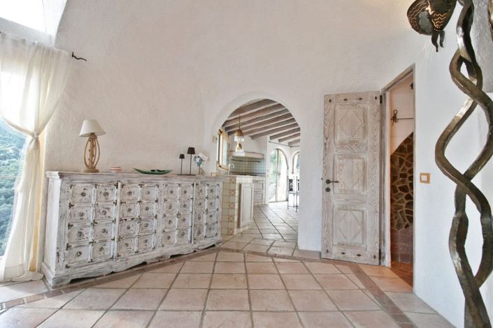 Image No.21-7 Bed House for sale