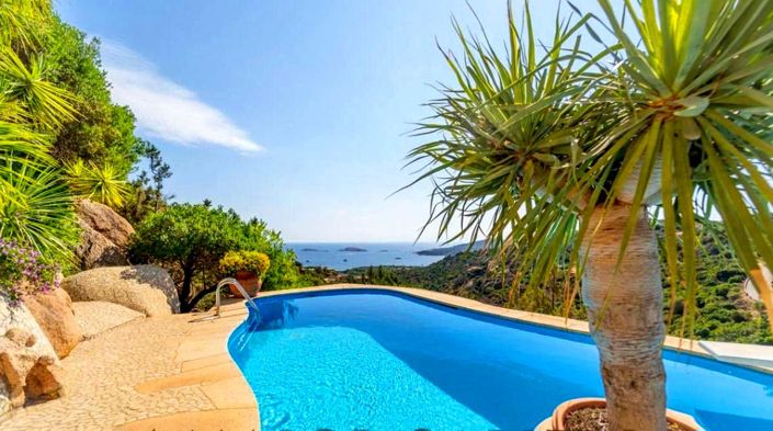 Image No.6-7 Bed House for sale