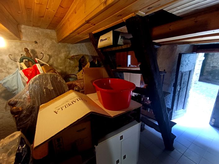 Image No.25-3 Bed House for sale