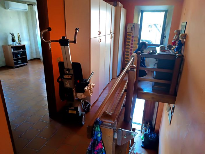 Image No.13-2 Bed House for sale