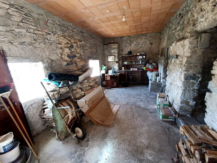 Image No.18-2 Bed House for sale