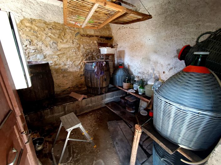 Image No.19-2 Bed House for sale