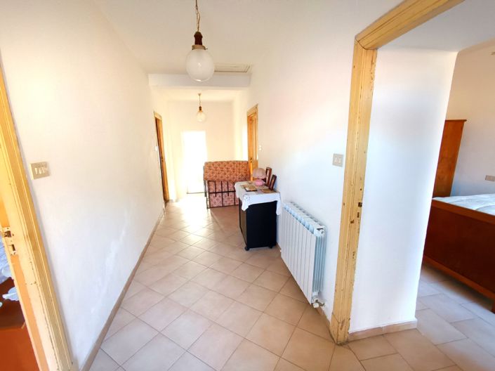 Image No.23-5 Bed Country House for sale