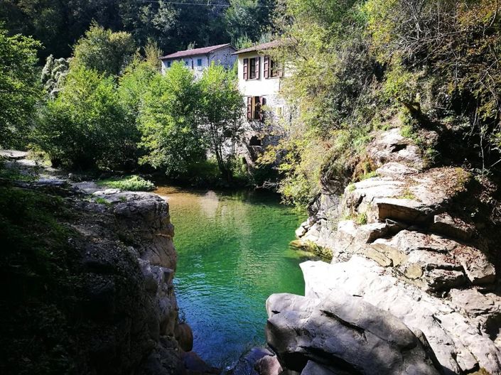 Image No.2-6 Bed Country House for sale