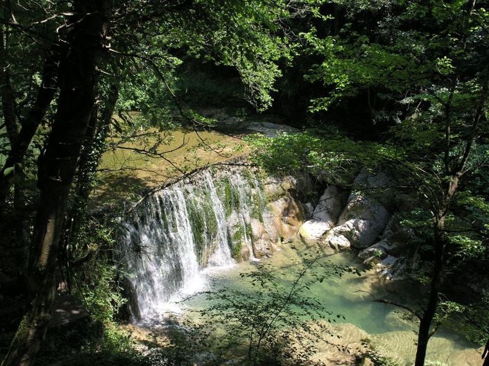 Image No.20-6 Bed Country House for sale