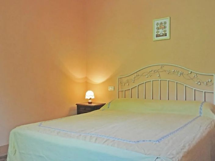 Image No.29-6 Bed Country House for sale