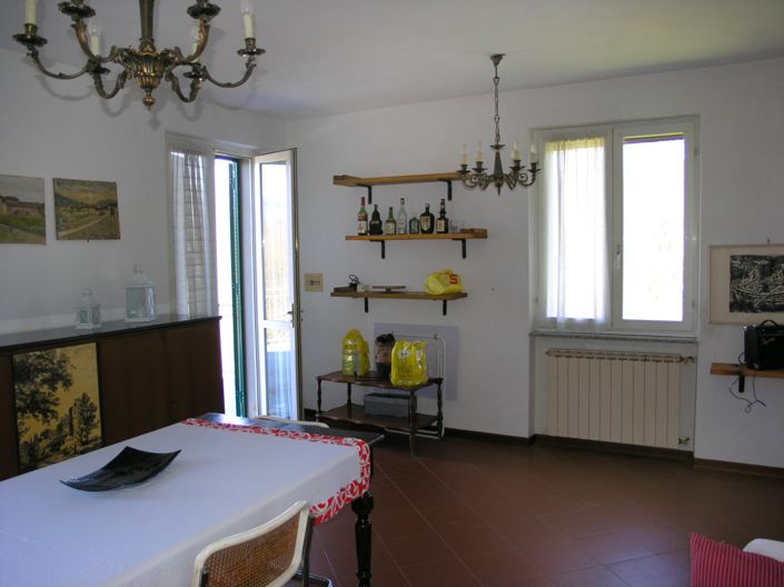 Image No.12-3 Bed House for sale