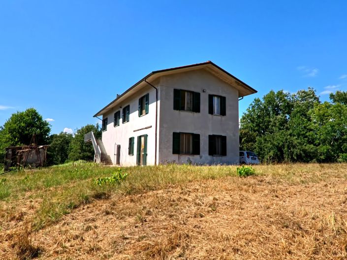 Image No.4-3 Bed House for sale