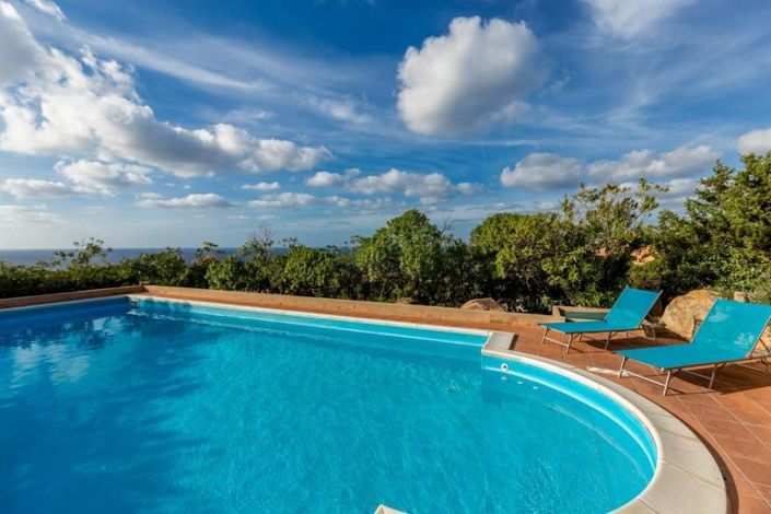 Image No.22-4 Bed House for sale