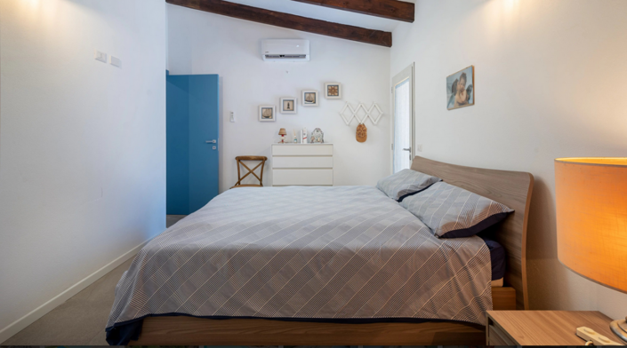 Image No.13-5 Bed House for sale