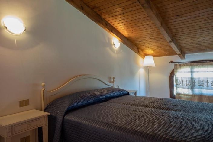 Image No.18-3 Bed House for sale