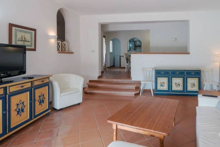 Image No.15-4 Bed House for sale