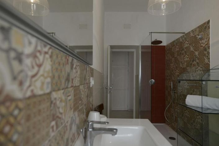 Image No.15-2 Bed Apartment for sale