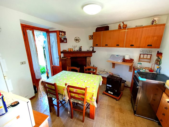 Image No.15-3 Bed House for sale