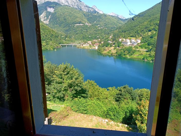 Image No.28-3 Bed House for sale