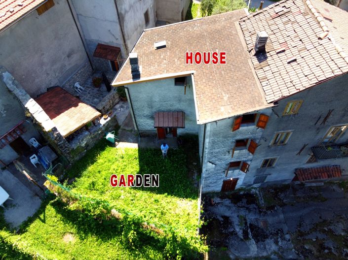 Image No.6-3 Bed House for sale