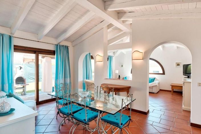 Image No.7-4 Bed House for sale