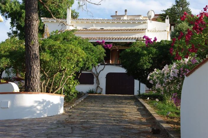 Image No.9-4 Bed House for sale