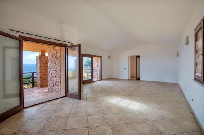 Image No.13-3 Bed House for sale