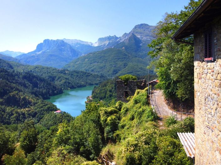 Image No.20-5 Bed House for sale