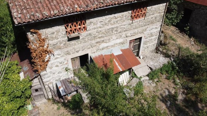 Image No.8-2 Bed House for sale