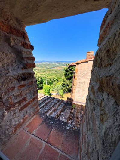 Image No.24-2 Bed House for sale