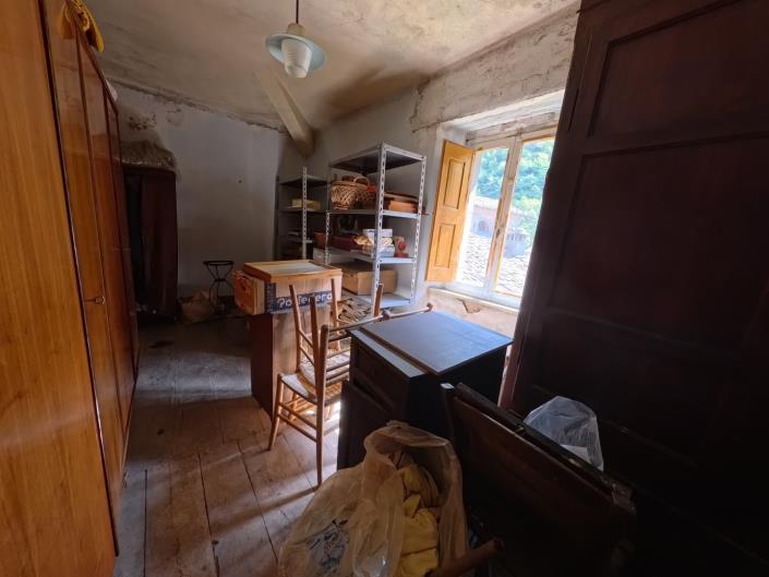 Image No.31-5 Bed Village House for sale