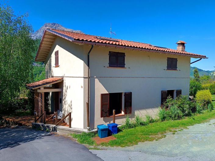 Image No.11-4 Bed House for sale