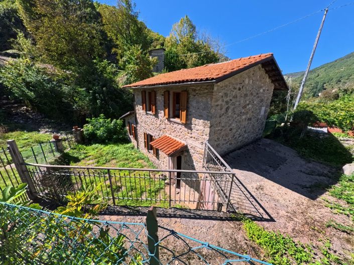 Image No.2-2 Bed House for sale