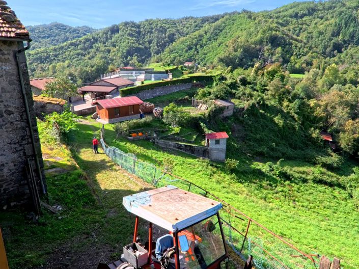 Image No.12-4 Bed Country House for sale