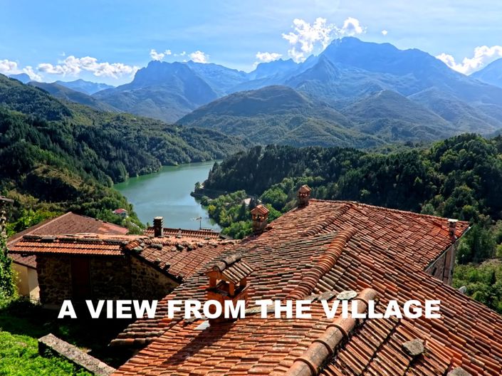 Image No.2-4 Bed Country House for sale