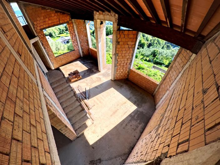 Image No.13-3 Bed House for sale