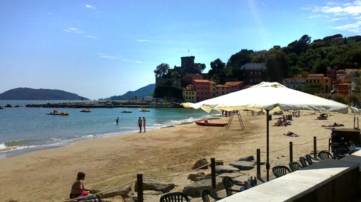 Image No.22-3 Bed House for sale