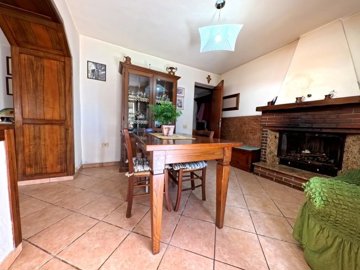 vendita-propriet-semi-indipendente-lucca-rif-