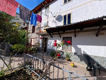 vendita-propriet-semi-indipendente-lucca-rif-