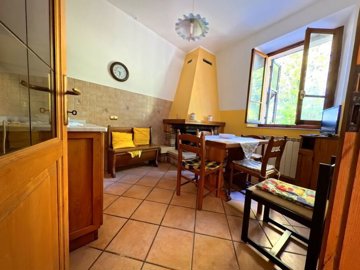 vendita-casa-di-paese-massa-carrara-rif-elm-1