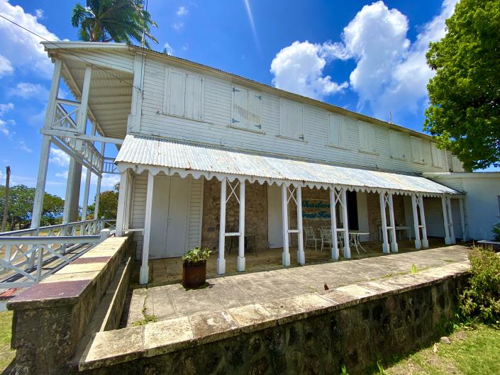 Image No.10-5 Bed Country House for sale