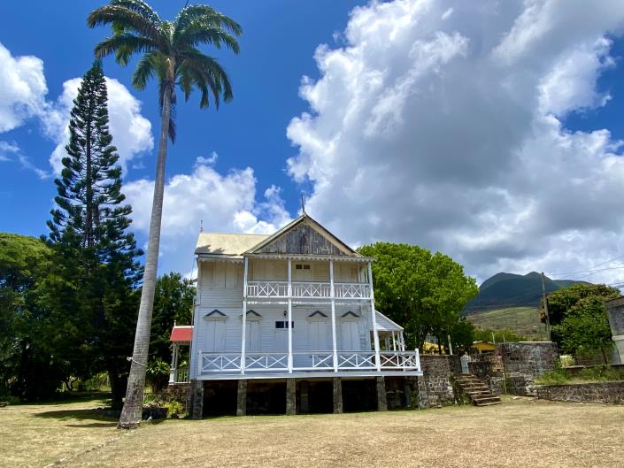 Image No.15-5 Bed Country House for sale