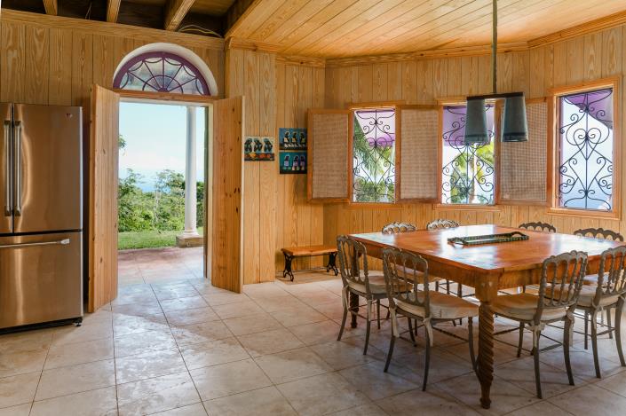 Image No.9-6 Bed Country Property for sale