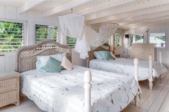 Image No.29-6 Bed Country Property for sale