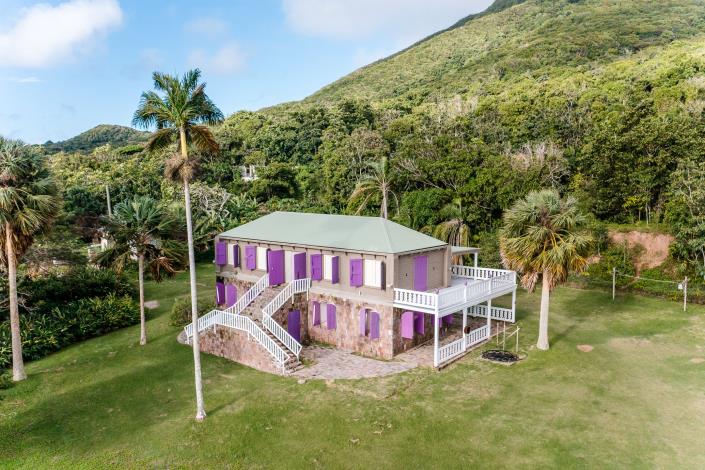 Image No.22-6 Bed Country Property for sale