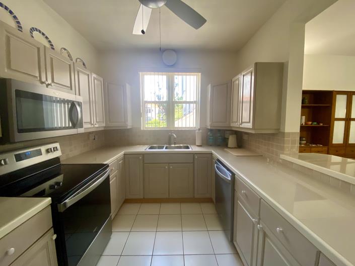 Image No.10-2 Bed Condo for sale