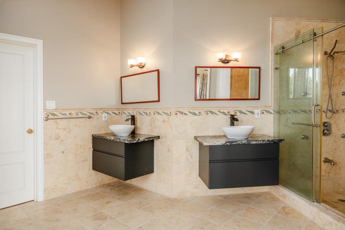 Image No.15-5 Bed Villa / Detached for sale