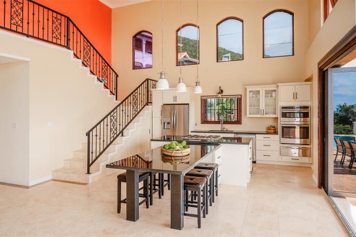 Image No.20-5 Bed Villa / Detached for sale